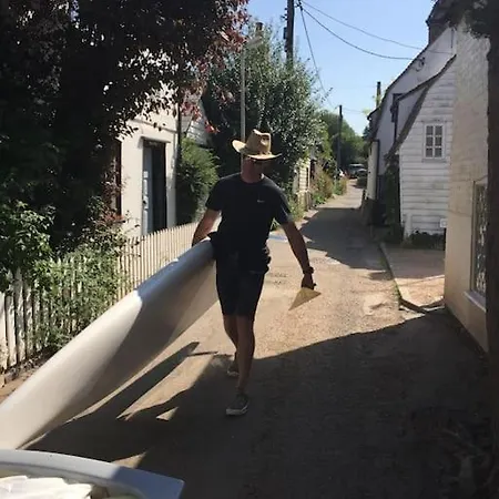 Gorgeous Comfy Cottage Walking Birdwatching Paddle Boarding And Seafood On The Doorstep West Mersea Extérieur photo