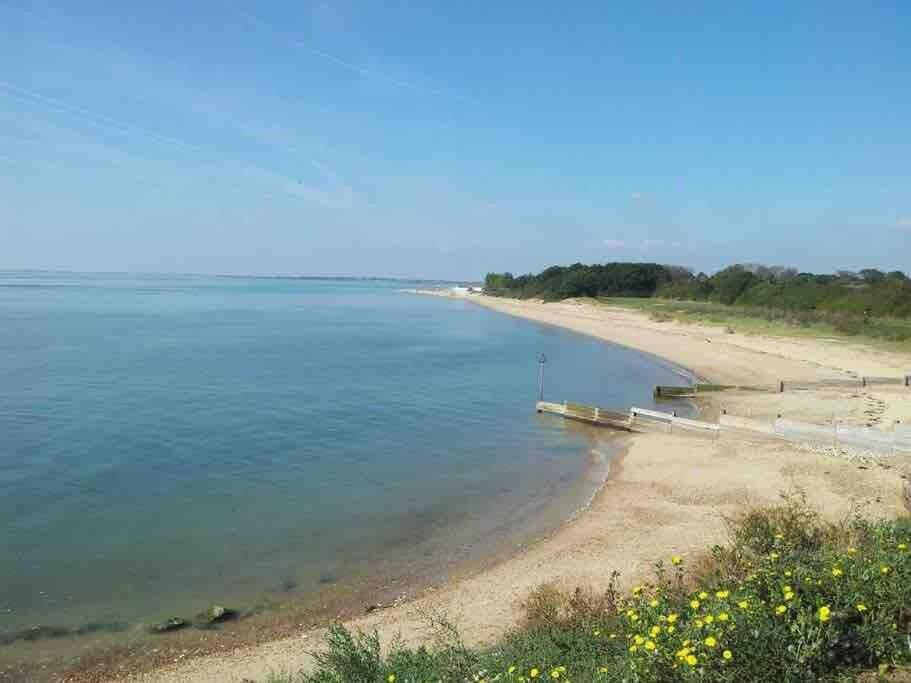 Holiday home Gorgeous Comfy Walking Birdwatching Paddle Boarding And Seafood On The Doorstep *