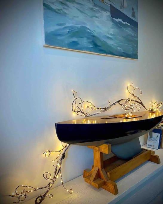Gorgeous Comfy Walking Birdwatching Paddle Boarding And Seafood On The Doorstep Holiday home West Mersea