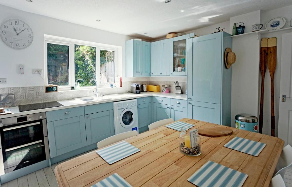 Holiday home Gorgeous Comfy Walking Birdwatching Paddle Boarding And Seafood On The Doorstep *
